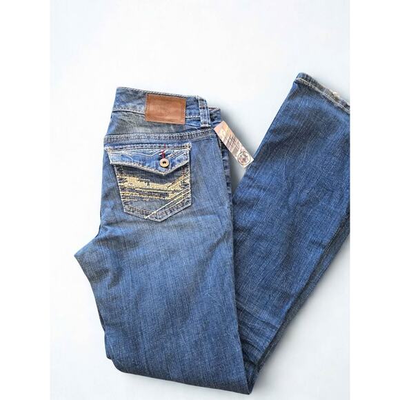 Ariya Jeans Size 3/4 Distressed Medium Wash Low Rise Bootcut Denim - Picture 2 of 5